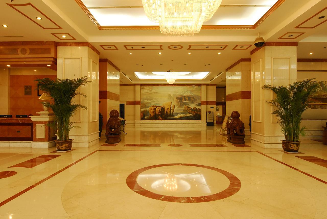 Shijiazhuang Yanshan Hotel מראה חיצוני תמונה